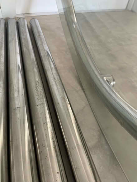 Photo of free Glass table (Littlemore OX4) #4