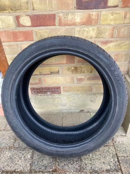 Photo of free Roadcruza RA710 tyre, 225/14ZR18 (Stock CM4) #1