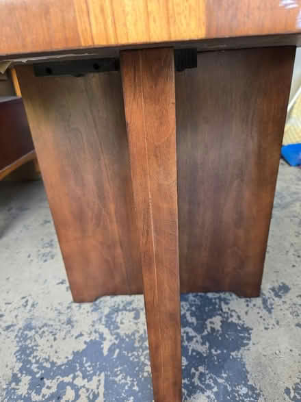 Photo of free 2 wooden end tables (Orlando/Williamsburg) #1