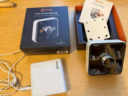 Photo of free Hive thermostat and base station (Cheam SM2) #1