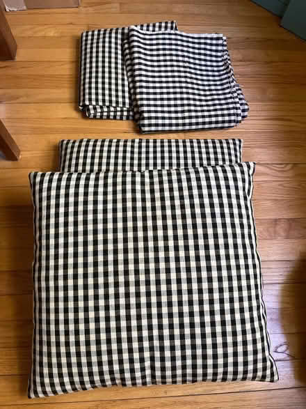 Photo of free Pillows and fabric (Metuchen NJ) #1