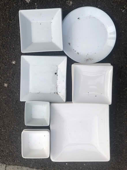 Photo of free Plates and bowls (Frome and surrounding) #1