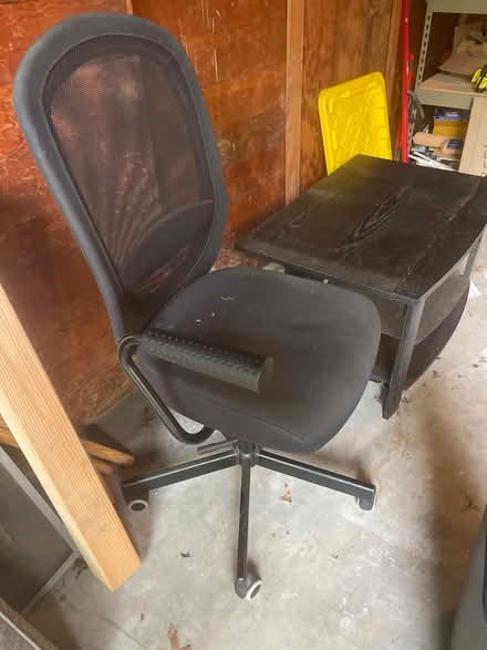 Photo of free black office chair mesh back (maple leaf lake city way) #2