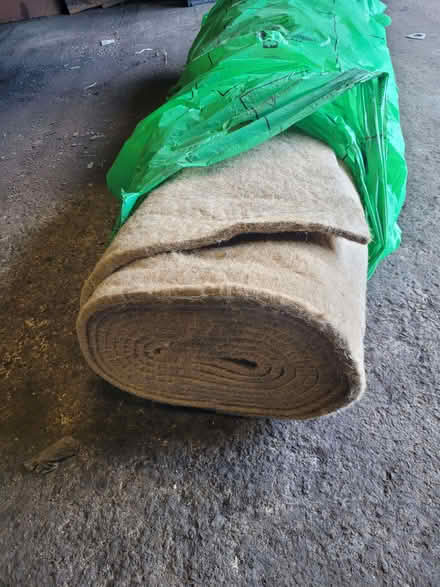 Photo of free part roll of fibre underlay (New Kyo DH9) #2