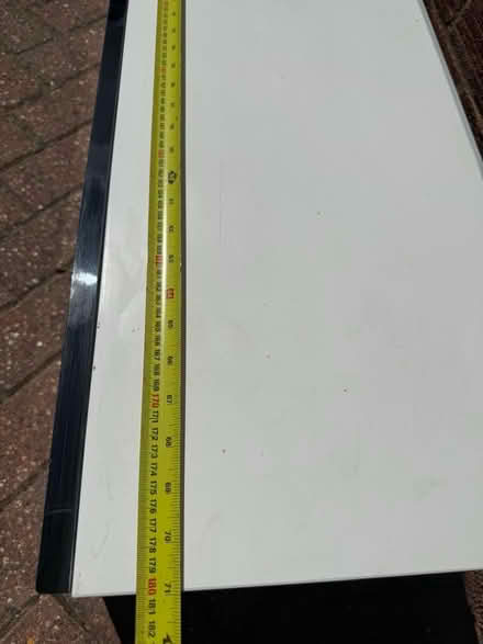 Photo of free TV stand (LU2) #4
