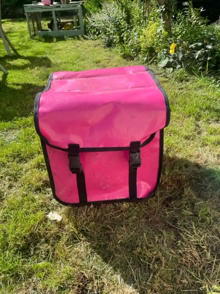 Photo of free Panniers (BT5) #1