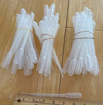 Photo of free Plastic droppers (Downtown Sunnyvale) #1
