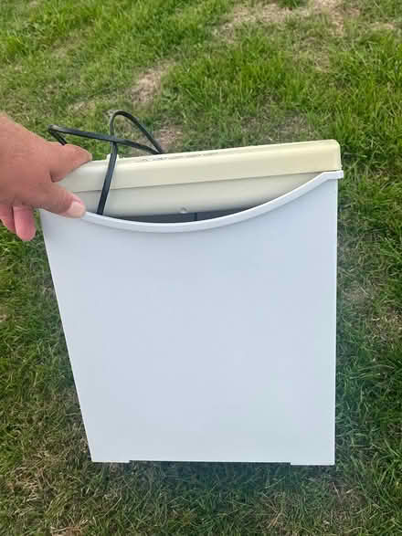 Photo of free Shredder (Waterlooville PO7) #2