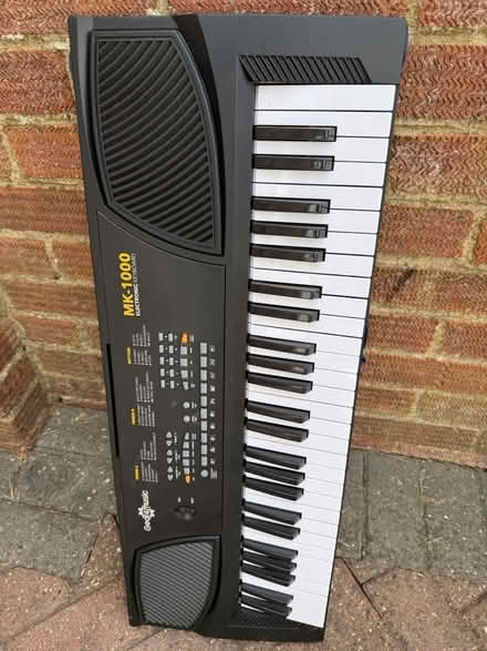 Photo of free Kids Piano keyboard (Luton) #1