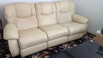 Photo of free Three and two seater leather recliner settees (Holmes FY5) #2