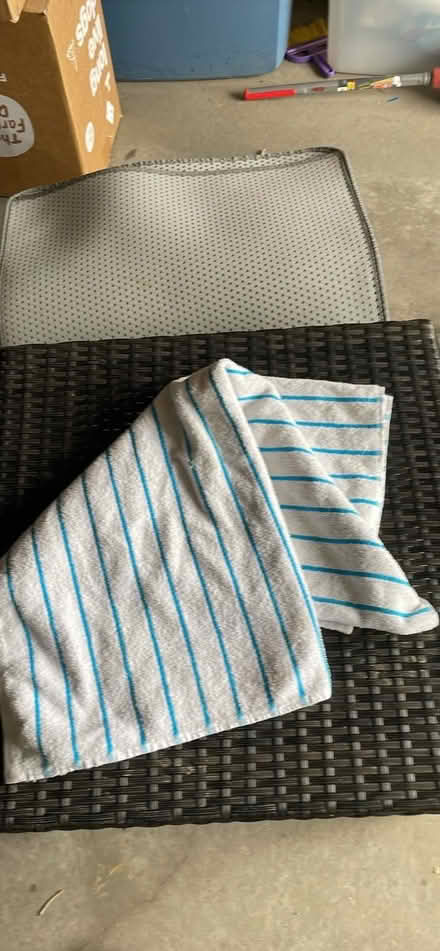 Photo of free Beach/Tub Towel (Parker-Jordan & Cottonwood) #1