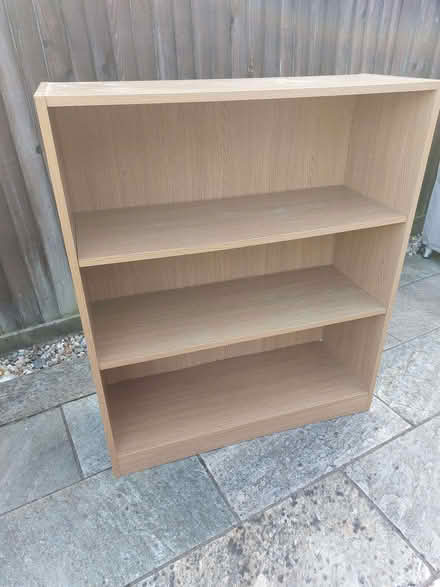 Photo of free Oak effect bookcase (Bletchingley RH1) #1