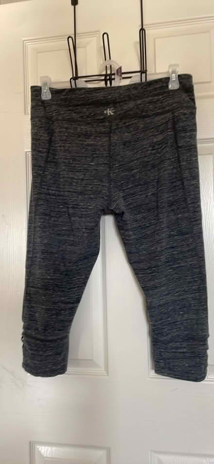 Photo of free Ladies Capri Pantd (Parker/Jordan & Cottonwood) #1