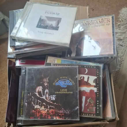 Photo of free Box of CD's (Morda SY10) #1
