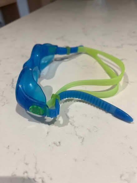 Photo of free Kids Zoggs goggles (CB5) #3
