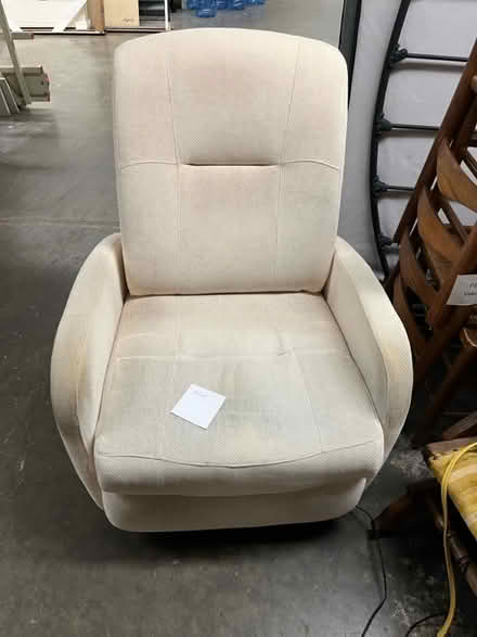 Photo of free Recliner (New Paltz and vicinity) #1