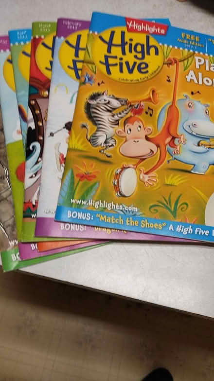 Photo of free 6 High Five Magazines (Allen) #1