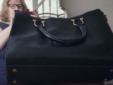 Photo of free handbag (Wolverton MK12) #1