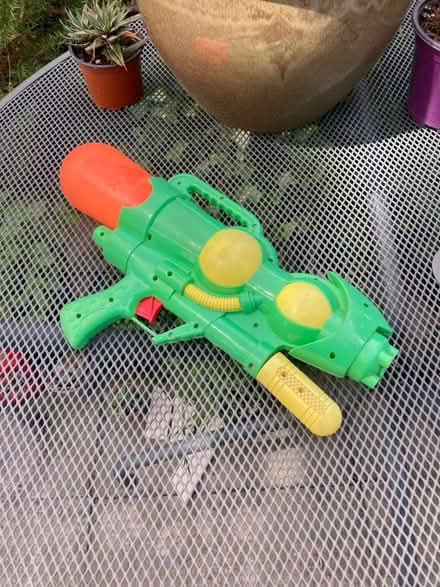 Photo of free Water super soaker gun (Agar Grove NW1) #1