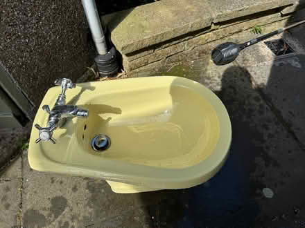 Photo of free bidet (Liberton EH16) #3