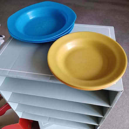 Photo of free plastic camping plates + 1 mug (Summertown OX2) #2