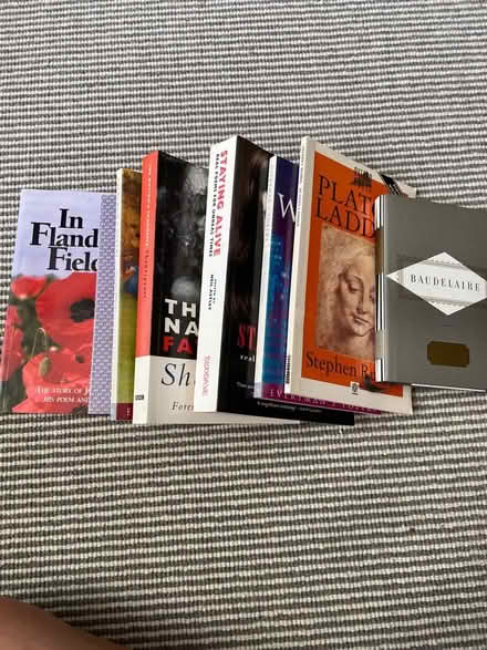 Photo of free Selection of poets (Golden Green TN11) #2