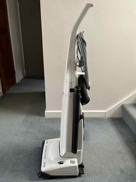 Photo of free Vacuum cleaner (Mid Clevedon BS21) #3