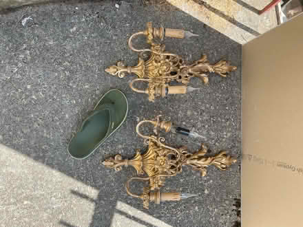Photo of free Pair of wall lights (S10 Broomhill) #1