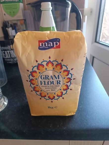 Photo of free Gram flour (Luton LU3) #1