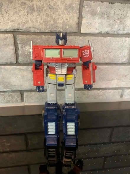 Photo of free Transformer Optimus prime (Tilehurst RG30) #1