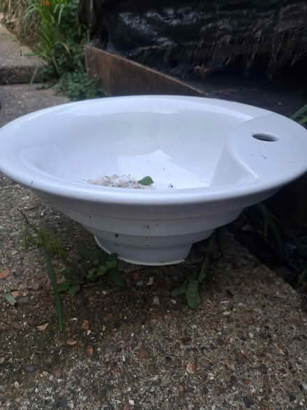 Photo of free Sink (LU7) #1
