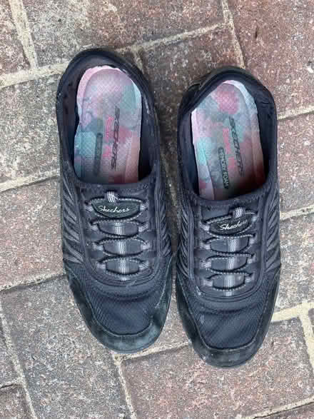 Photo of free Black Sketchers (Golden Green TN11) #1