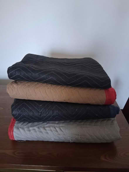 Photo of free 4 Moving Blankets (Lefferts Gardens) #1
