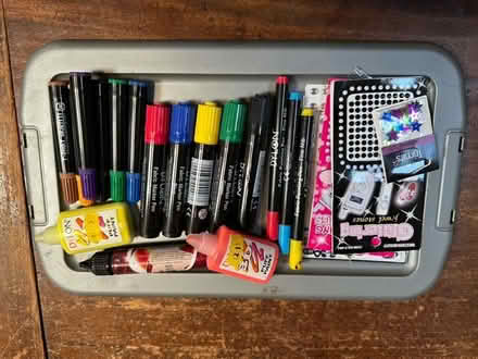 Photo of free Fabric Pens Etc (Nr Ripley DE5) #1