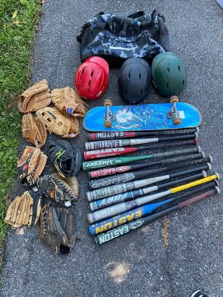 Photo of free Youth baseball plus a skateboard (Font Hill) #2