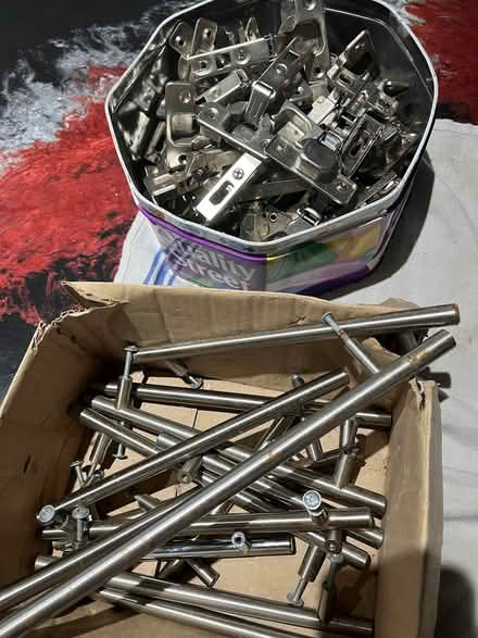 Photo of free Hinges and Handles (CT10) #1