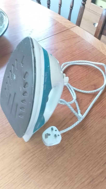 Photo of free Electric steam iron (Greenhill Sheffield S8) #2