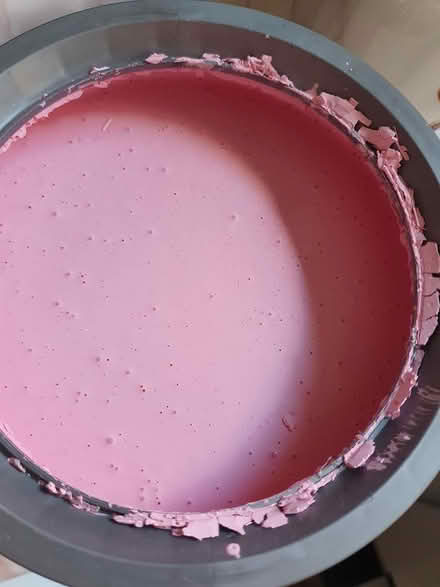 Photo of free 2.5l of pink emulsion paint (Aldershot GU12) #2