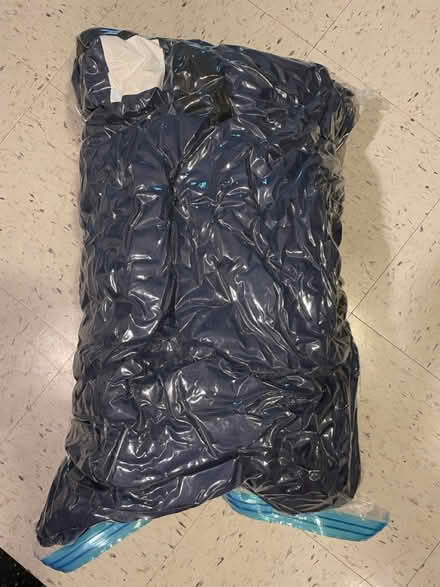 Photo of free 5 sleeping bags (winter) (Ashton Heights, Arlington) #1
