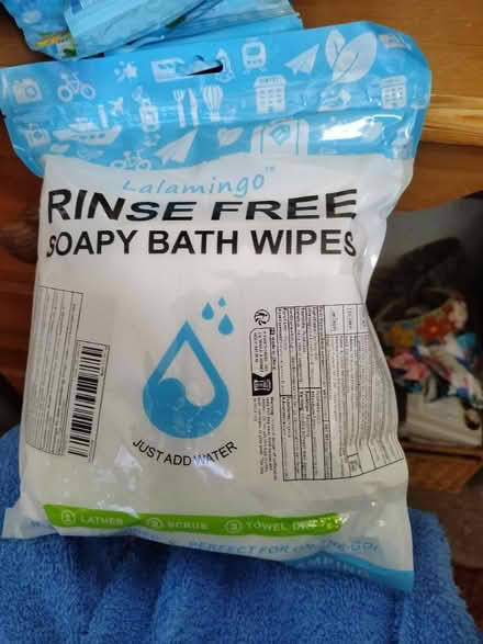 Photo of free A big bag of rinse free soapy bath wipes (Rowner PO13) #1