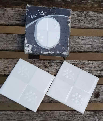 Photo of free 8 White tiles 10cm x 10 cm (Stubbington PO14) #2