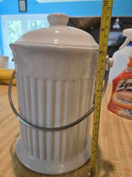 Photo of free Compost pail (Leavells Crossing in Spotsy) #1