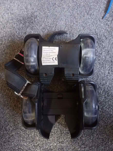 Photo of free Children's skates - well sort of... black and pink pair (Fords Farm RG31) #1