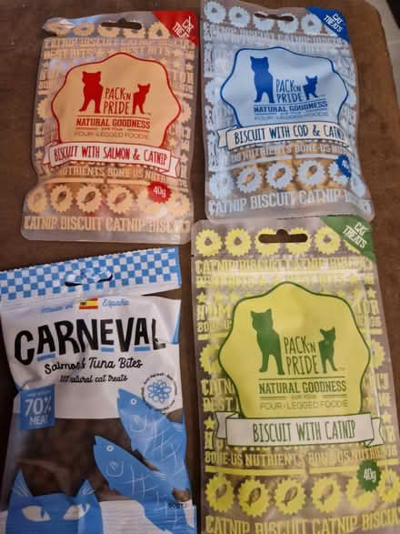 Photo of free Cat treats (Aylesbury HP20) #1