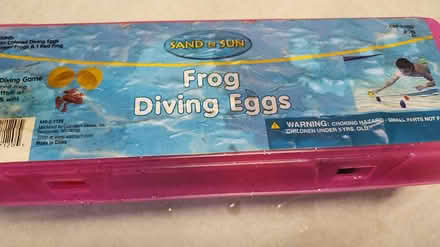 Photo of free Frog diving eggs (Allen) #1