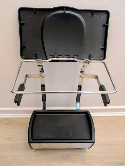 Photo of free simplehuman Store & Reuse Carrier Bag Bin (Balham SW17) #2