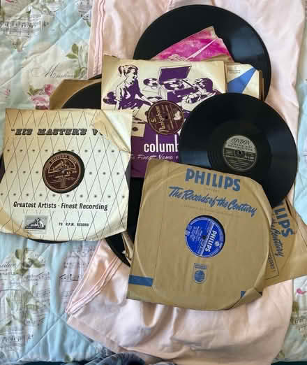 Photo of free Old 78 rpm records (Littlehampton, BN17) #2