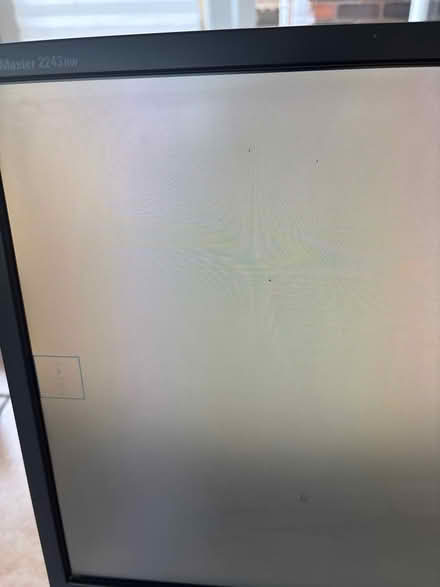Photo of free Samsung 22" computer screen (Frodsham, wa6) #3