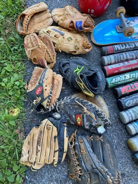 Photo of free Youth baseball plus a skateboard (Font Hill) #3