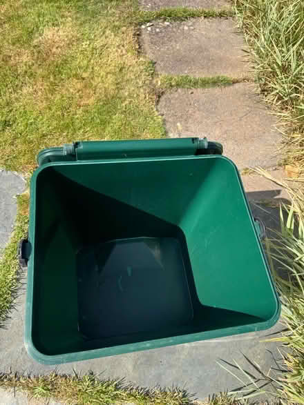 Photo of free Pet Dog Dry Food Storage Container (Woodlands Park) #3